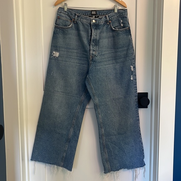 BDG Premium Vintage High-Waisted Wide Leg Jean – Light Blue Wash - Picture 4 of 7